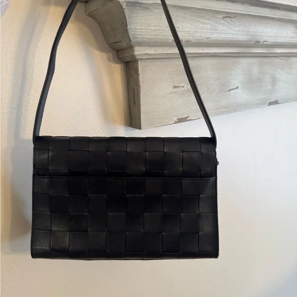 Lauren Ralph Lauren Black Woven Leather Shoulder Bag - Picture 4 of 6